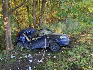 samochód volkswagen biorący udział w zdarzeniu drogowym