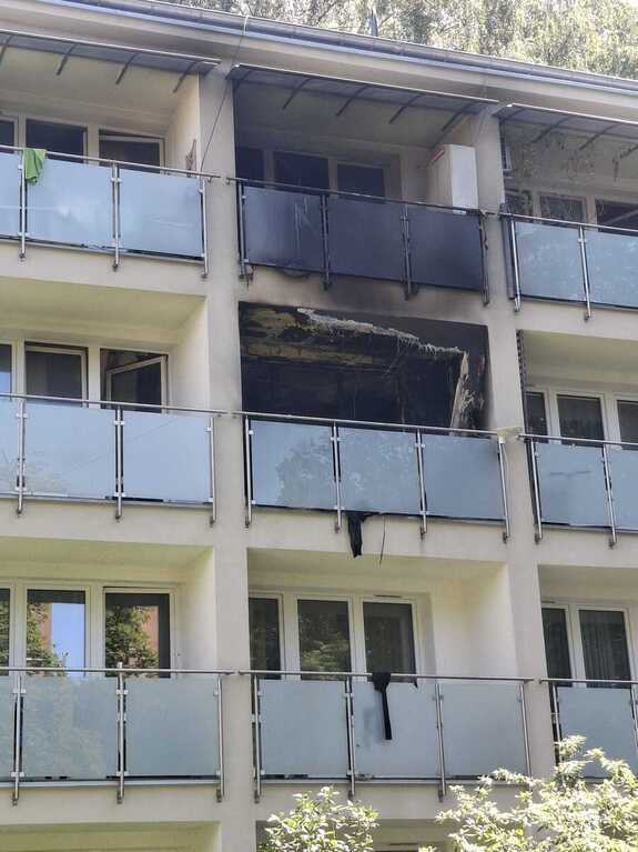 odymiony budynek wielorodzinny