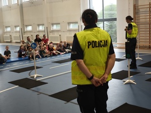 dzieci i policjantki