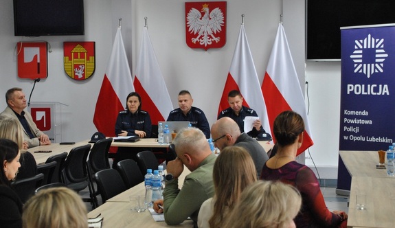 osoby obecne na spotkaniu
