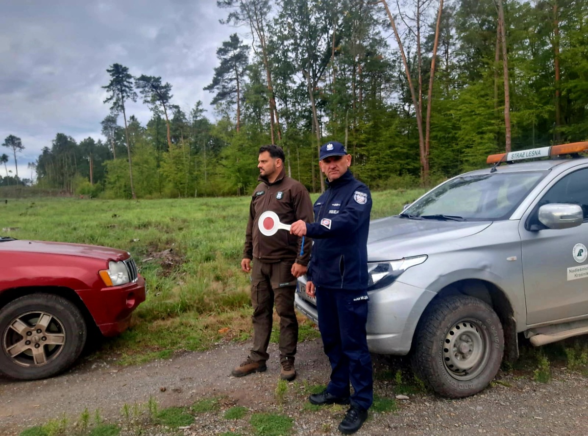 Policja i Straż Leśna prowadzą akcję „Jesień 26” w Opolu Lubelskim